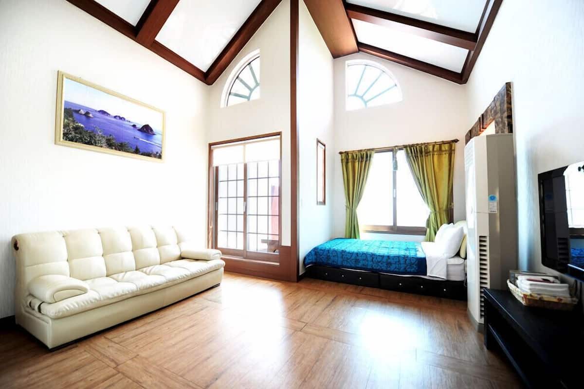 10 bedrooms