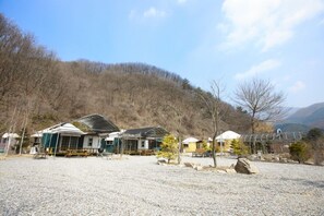 Exterior - Whistle (Gapyeong)
