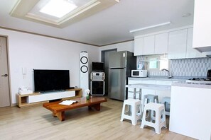 Room (Happy) - Healing House (Gapyeong)