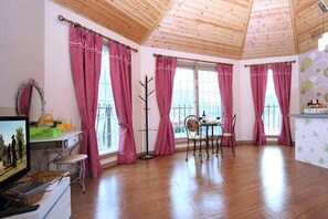 Habitación (A Block 203)