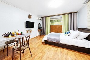 Room (Under the sunshine) - Four Season Valley (Gapyeong)