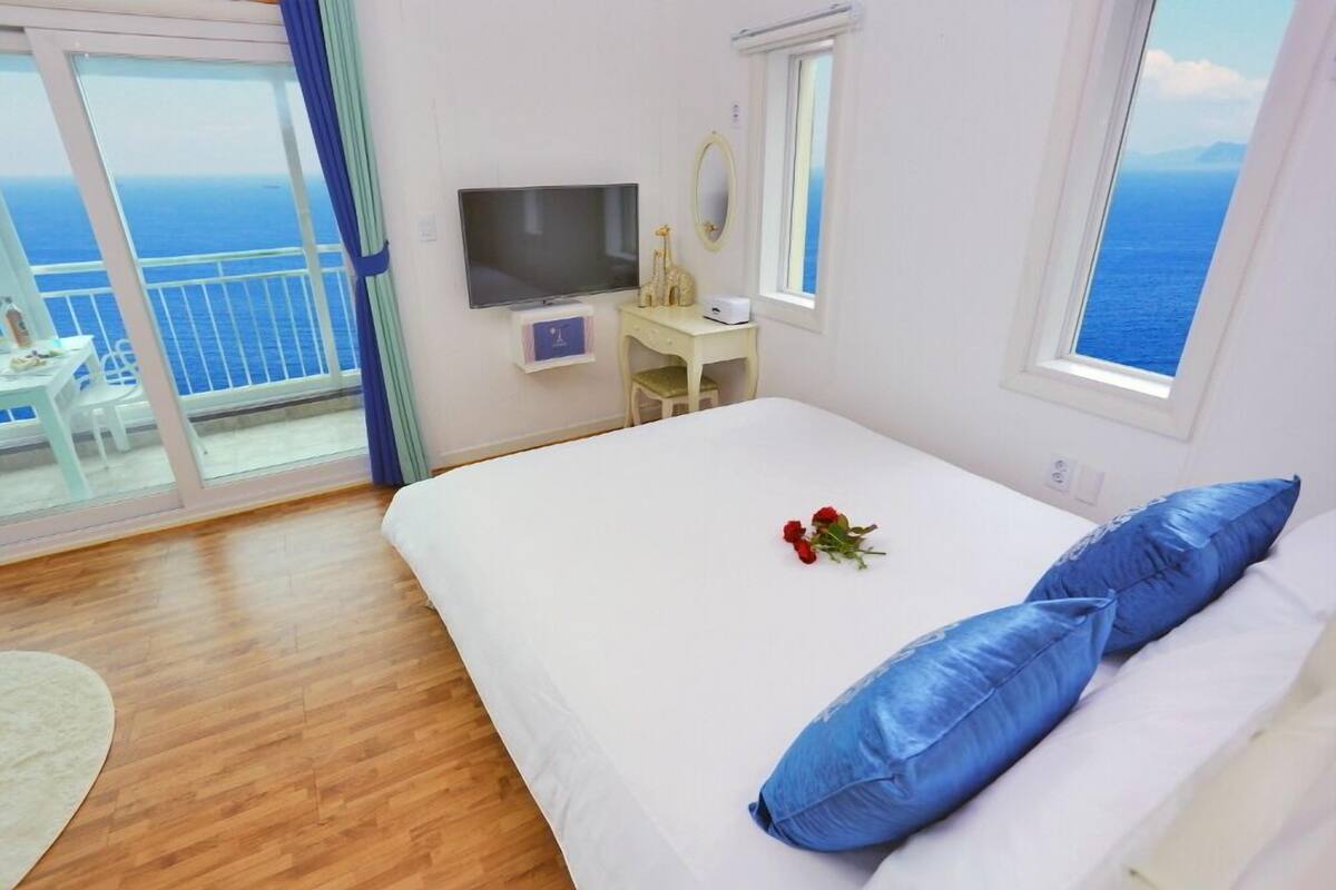 Room (La mer)