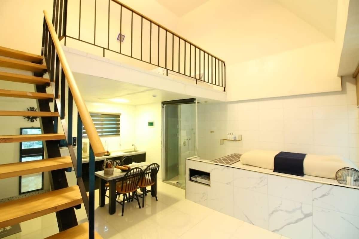 Chambre (402)