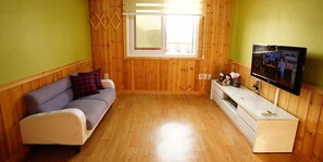 Living room - Greet Road (Buan)