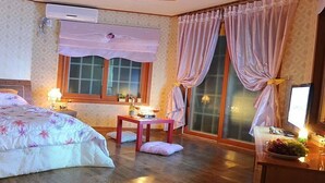 Room - Nojasan Mountain (Geoje)