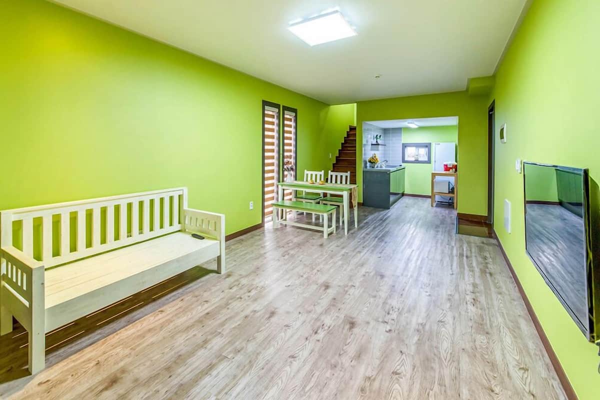 Room (Carnivl)