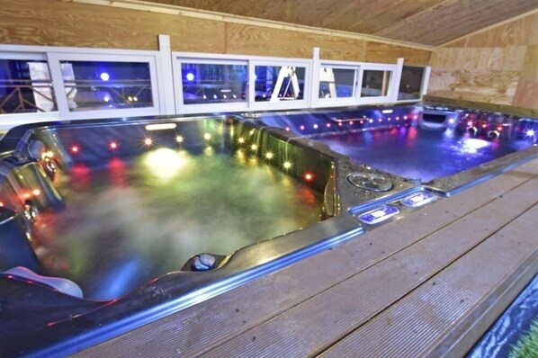Pool - Tiffany (Chuncheon)