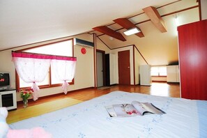 Room (Valley)