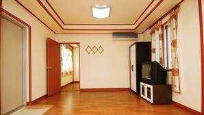 Kamer (Sun light)