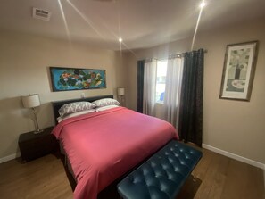 2 bedrooms, iron/ironing board, WiFi, bed sheets