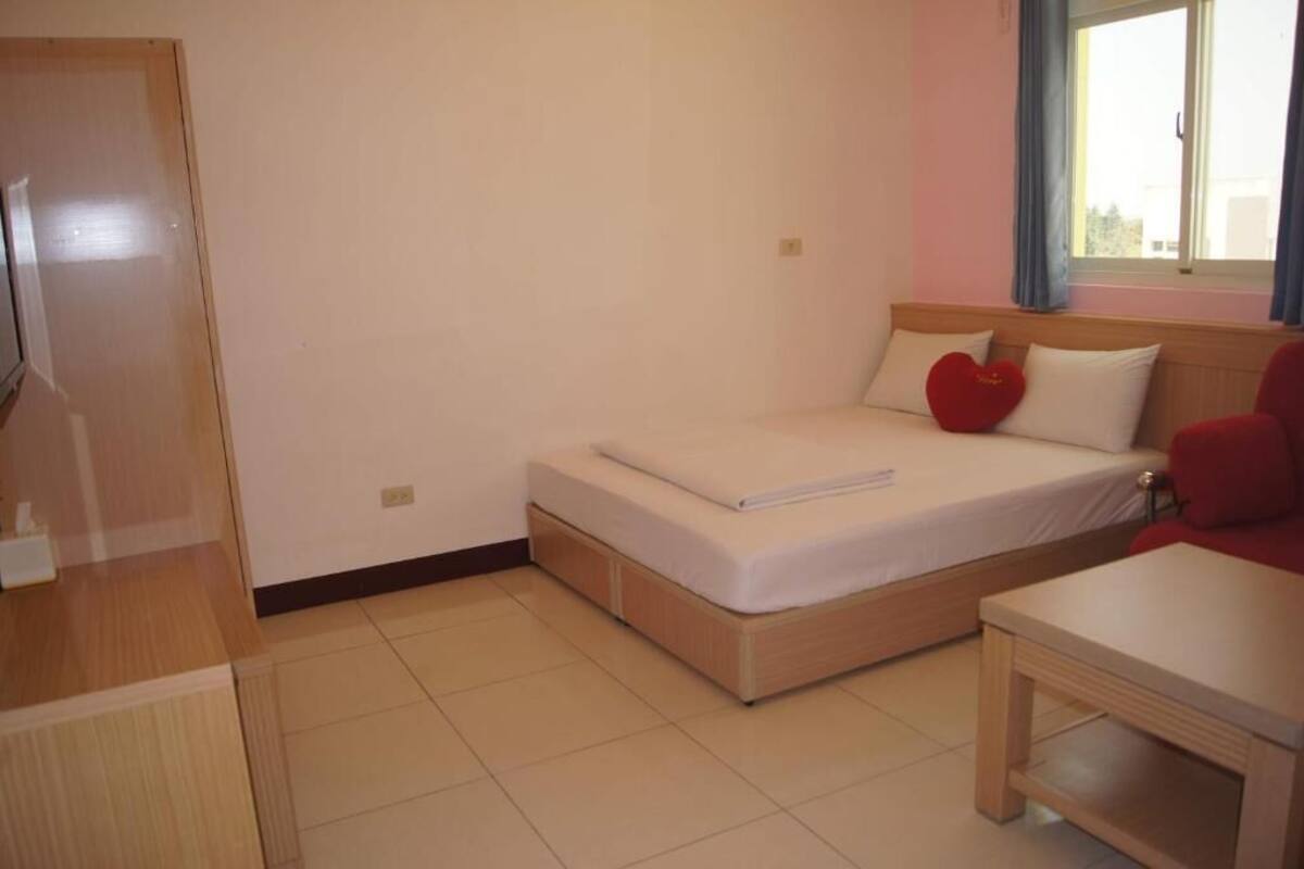 Double Room (203)