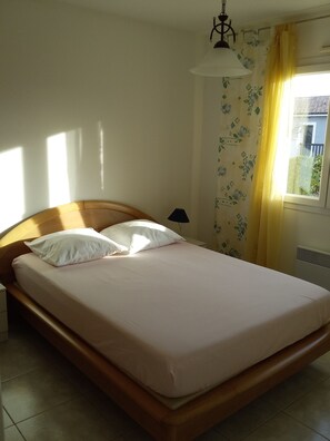 2 chambres, Wi-Fi gratuit, accÚs pour personnes à mobilité réduite