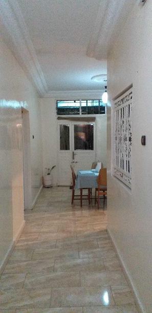 Comfort Suite, Accessible | Dining room