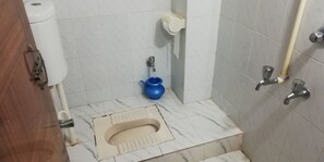 Chambre Deluxe avec lits jumeaux | Salle de bain