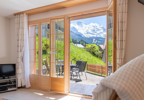 Alpine Holiday Apartment in Chalet Panorama