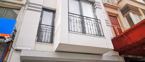 Facciata della struttura