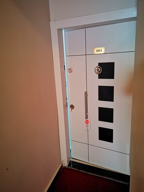 Departamento familiar, 2 habitaciones, vista a la ciudad | Vista desde la habitación