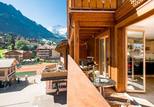 Chalet Belmont - perfect location, recently new