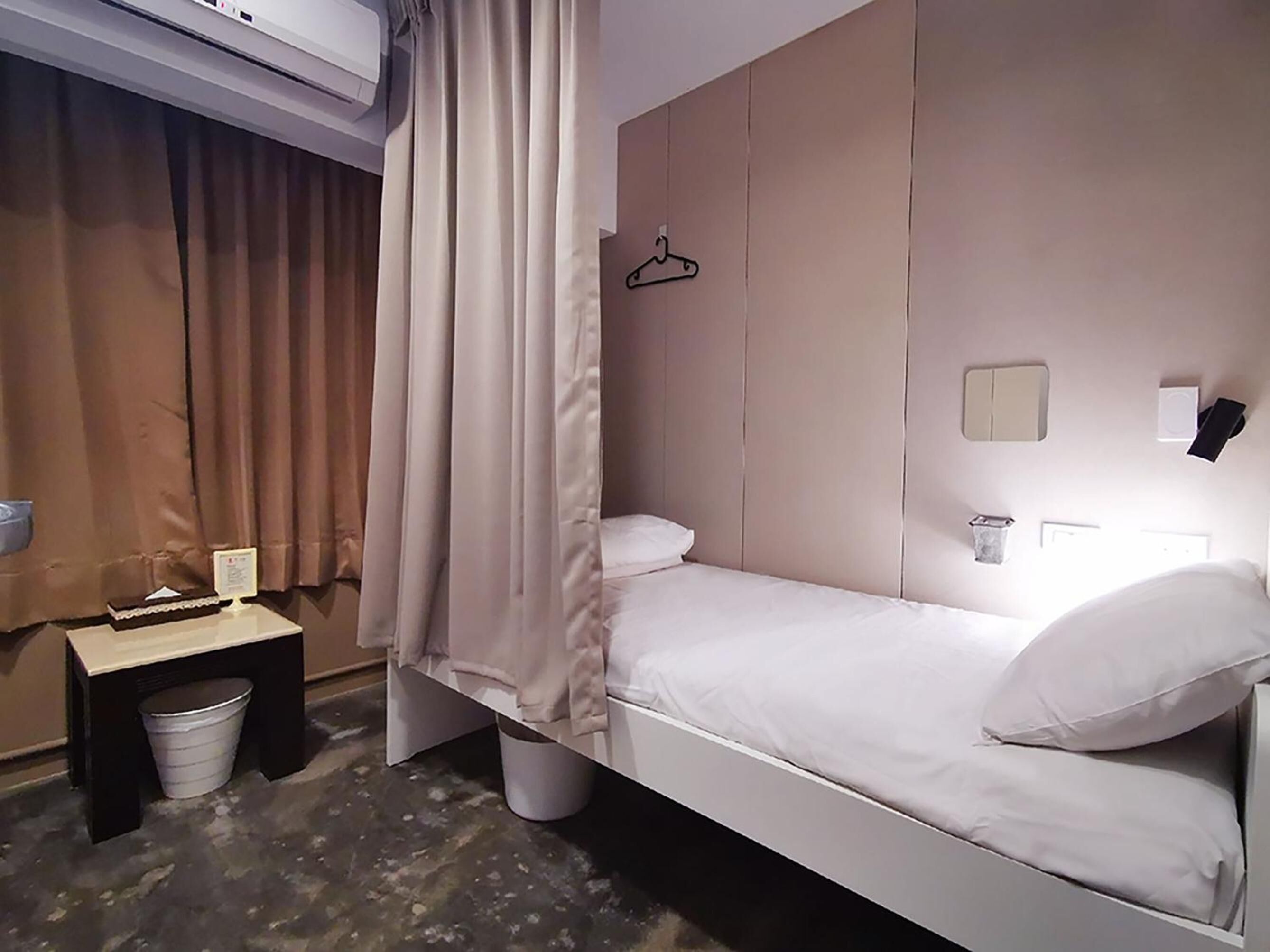 In-room safe, blackout drapes, soundproofing, WiFi (free)