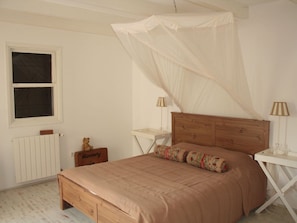 3 Schlafzimmer, Bügeleisen/Bügelbrett, kostenloses WLAN, Bettwäsche