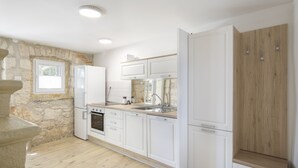 Departamento, 3 habitaciones | Cocina privada