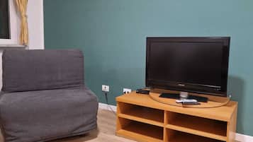 TV