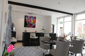 Lunch and dinner served, local cuisine