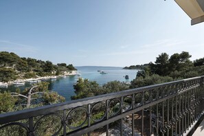 Property grounds - Beach house Blue Lagoon (Okrug Gornji)
