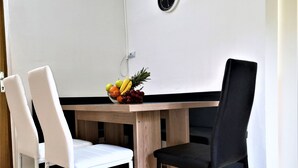 Apartment, Garden View | Interior - Apartment Rosemary (Medulin)