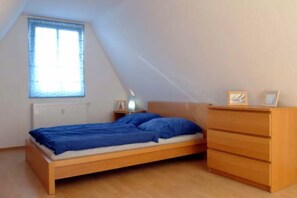 1 habitación, wifi gratis y ropa de cama