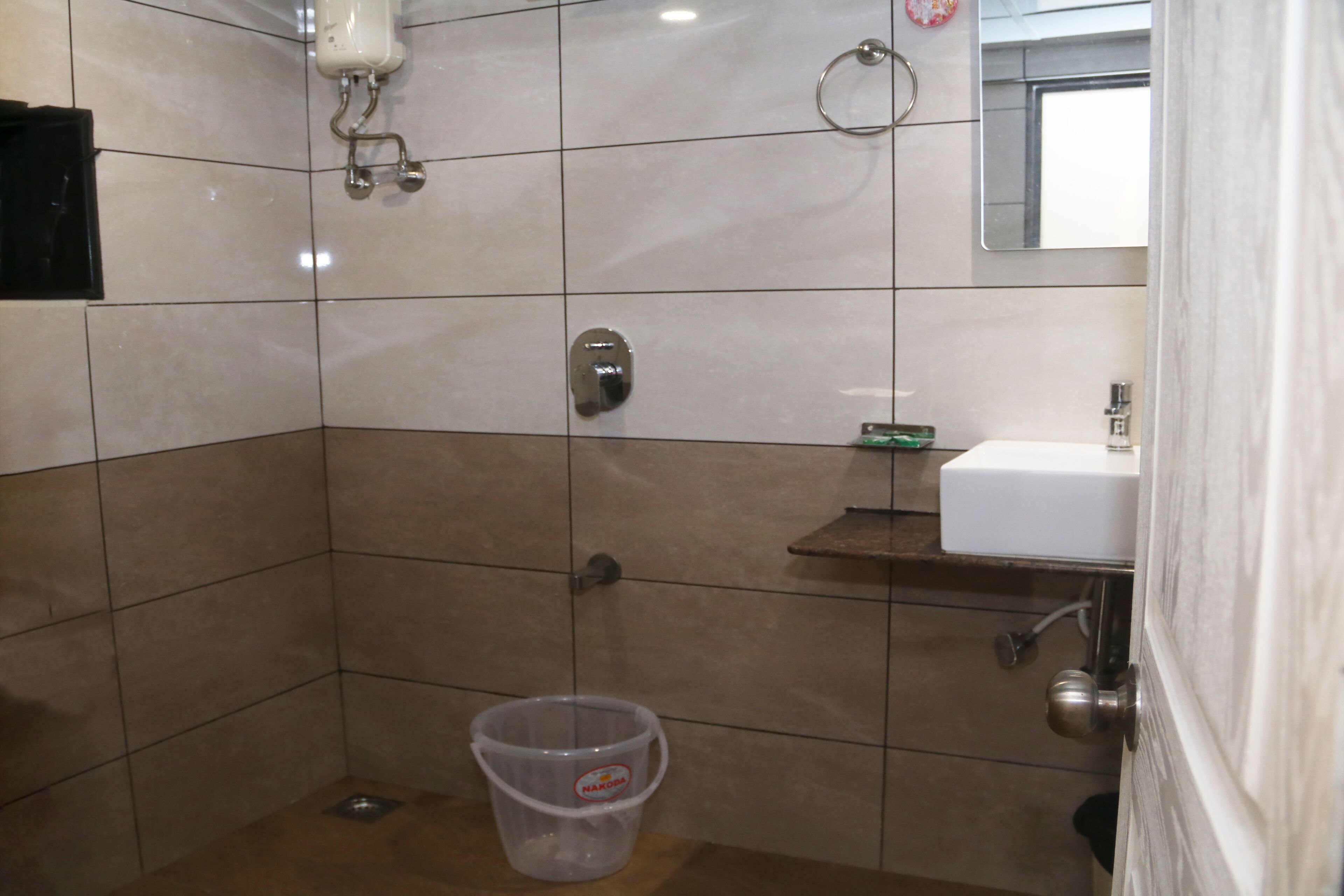 Photo - Hotel Crystal Luxury Inn- Bandra