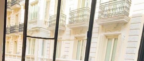 Standard Double Room, Balcony (H6) | Balcony