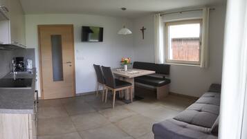 Leilighet – superior | Eget kjøkken | Kjøleskap, ovn, kokeplater og oppvaskmaskin