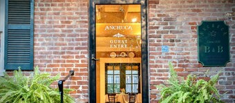 Anchuca Historic Mansion & Inn