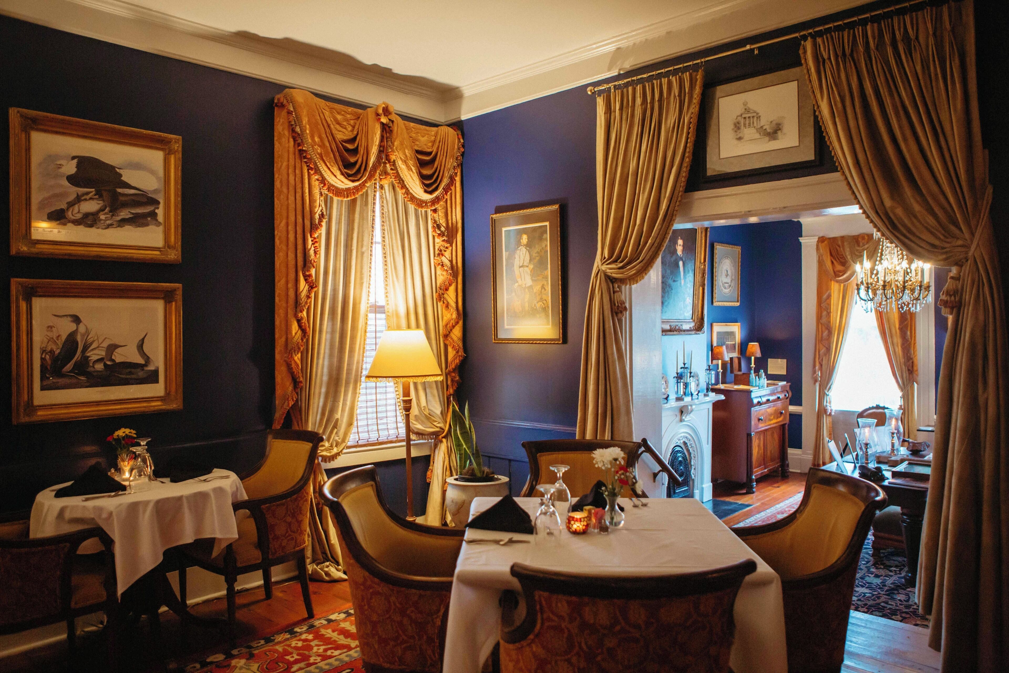 breakfast and dinner served