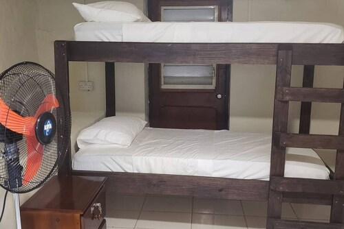 Roseau Hostel Bed 2 · Roseau Hostel & Beach Front Property