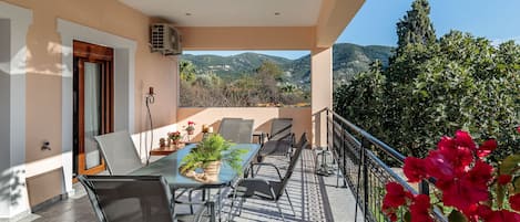 Terassi/patio