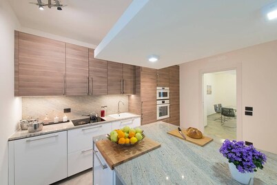 Residence at the Abbey