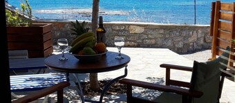 Paraktio Beach Apartments