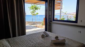 Studio, vue mer, rez-de-chaussée | Literie de qualité supérieure, couette en duvet d'oie