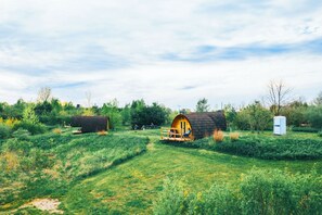 Elite Pod | Garden view