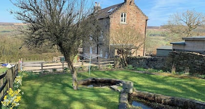 2 bedroom accommodation in Rosedale Abbey, near Pickering