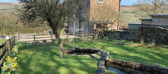 2 bedroom accommodation in Rosedale Abbey, near Pickering