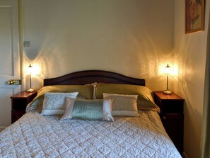 2 bedrooms, free WiFi, bed sheets - 2 bedroom accommodation in Rosedale Abbey, near Pickering (Rosedale Abbey, near Pickering)