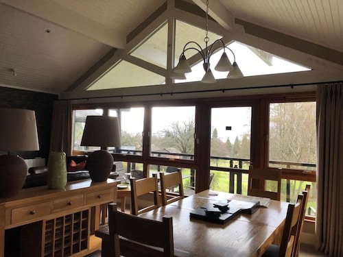 Loch Lomond Lodge Hogmanay Neujahrsfeier Blick auf den See Nutzung des Spa 