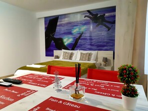 Appartement, 1 chambre | Bureau, accès au Wi-Fi (inclus), literie fournie