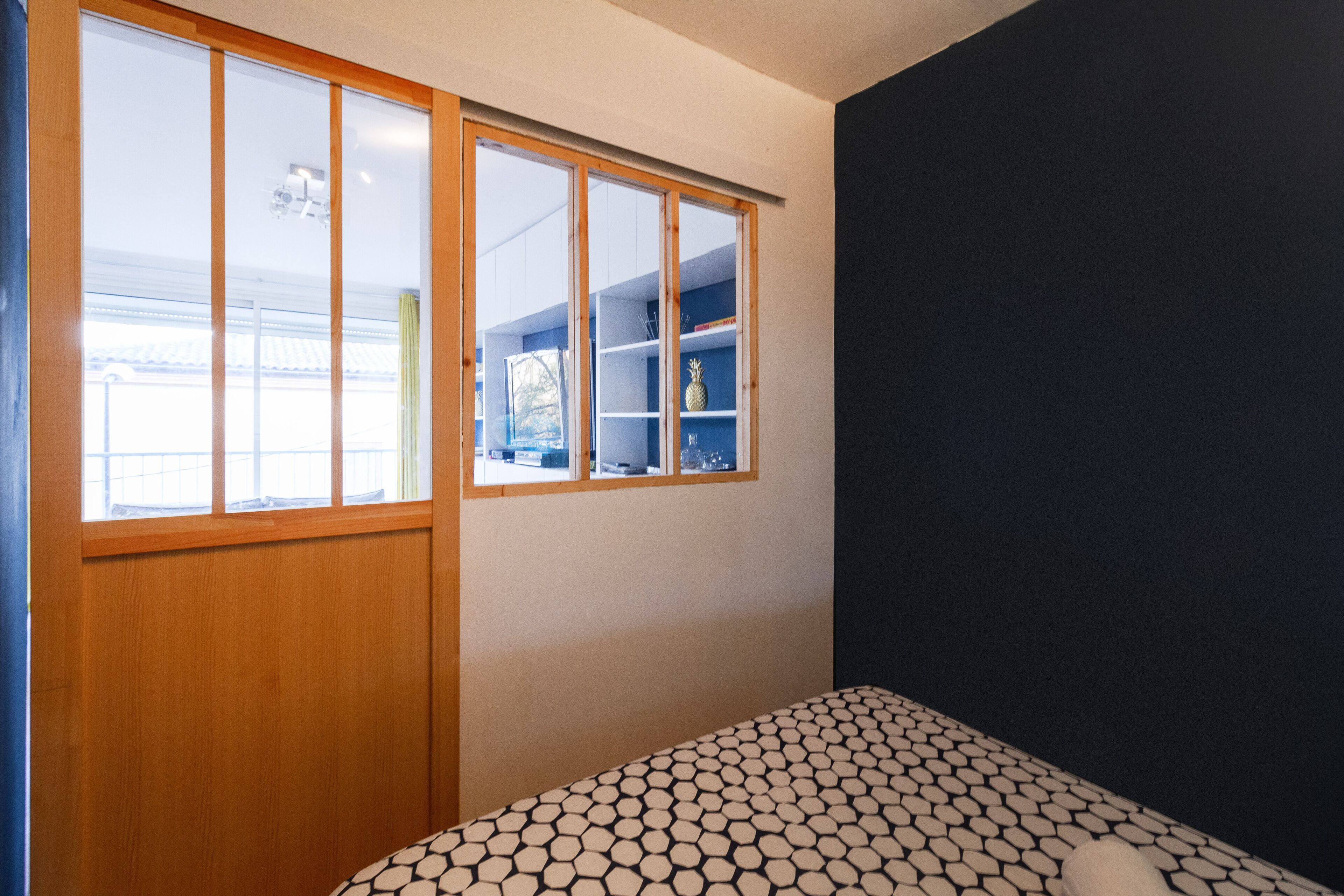 1 chambre, fer et planche à repasser, lit parapluie, Wi-Fi gratuit