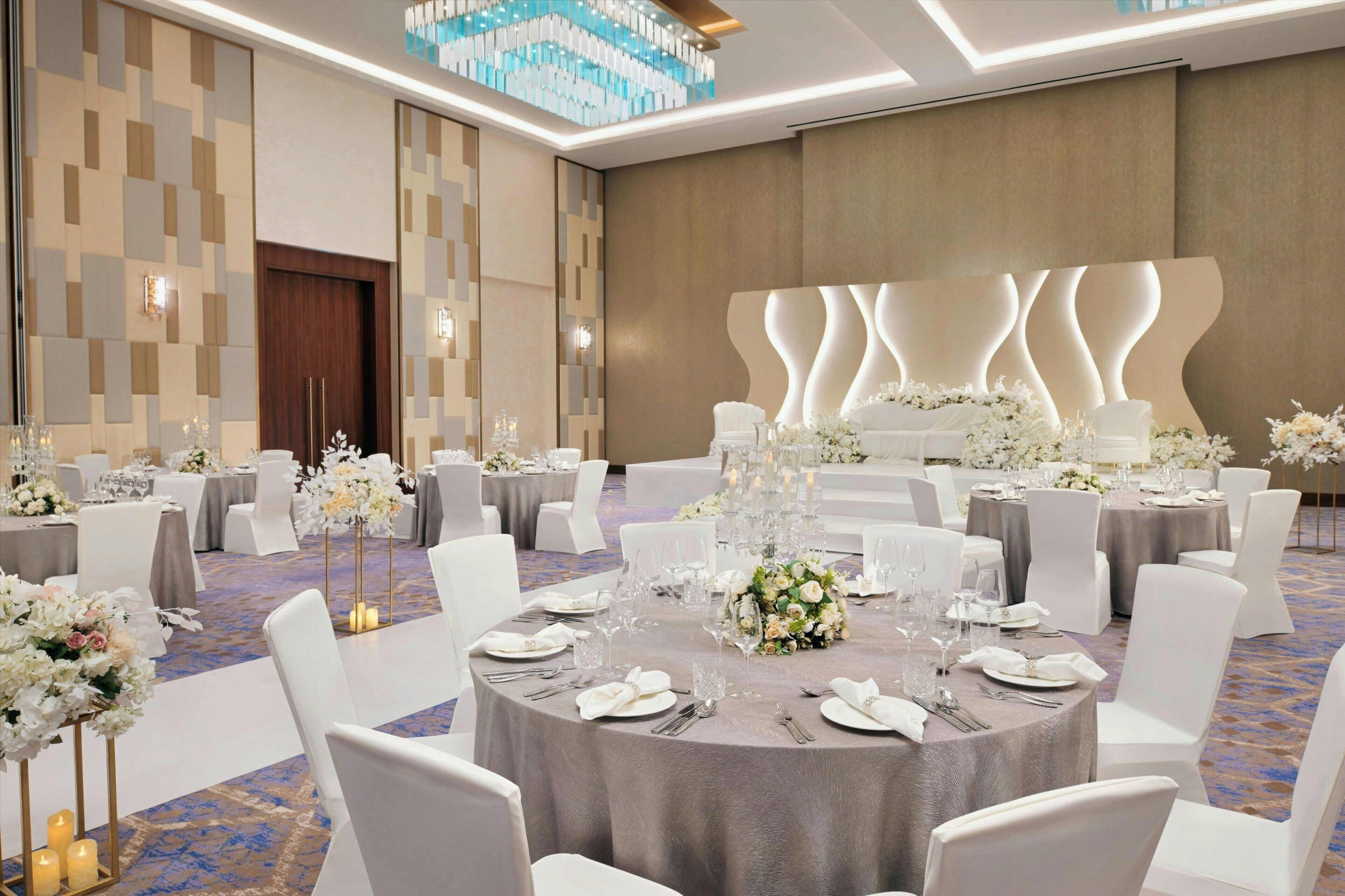 Foto - Holiday Inn Dubai Al-Maktoum Airport by IHG