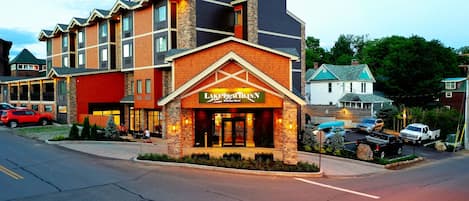 Fachada de la propiedad