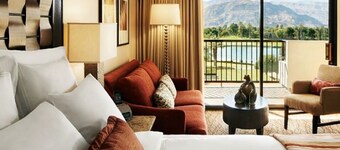 2N-Coachella Music Festival Condo at Marriott Desert Springs Villas Resort!